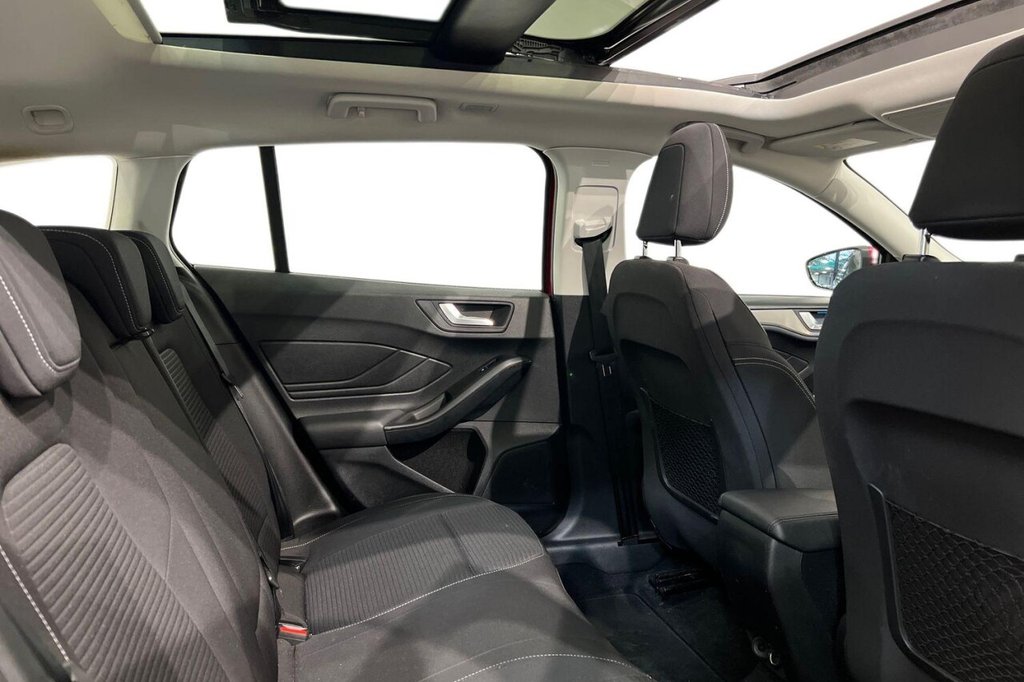 Used Ford Focus 2020 for sale - 76841472: Photo 10