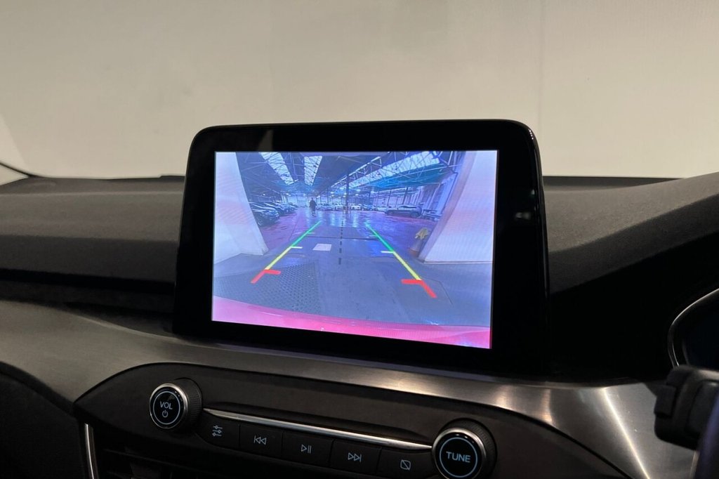 Used Ford Focus 2020 for sale - 76841472: Photo 16