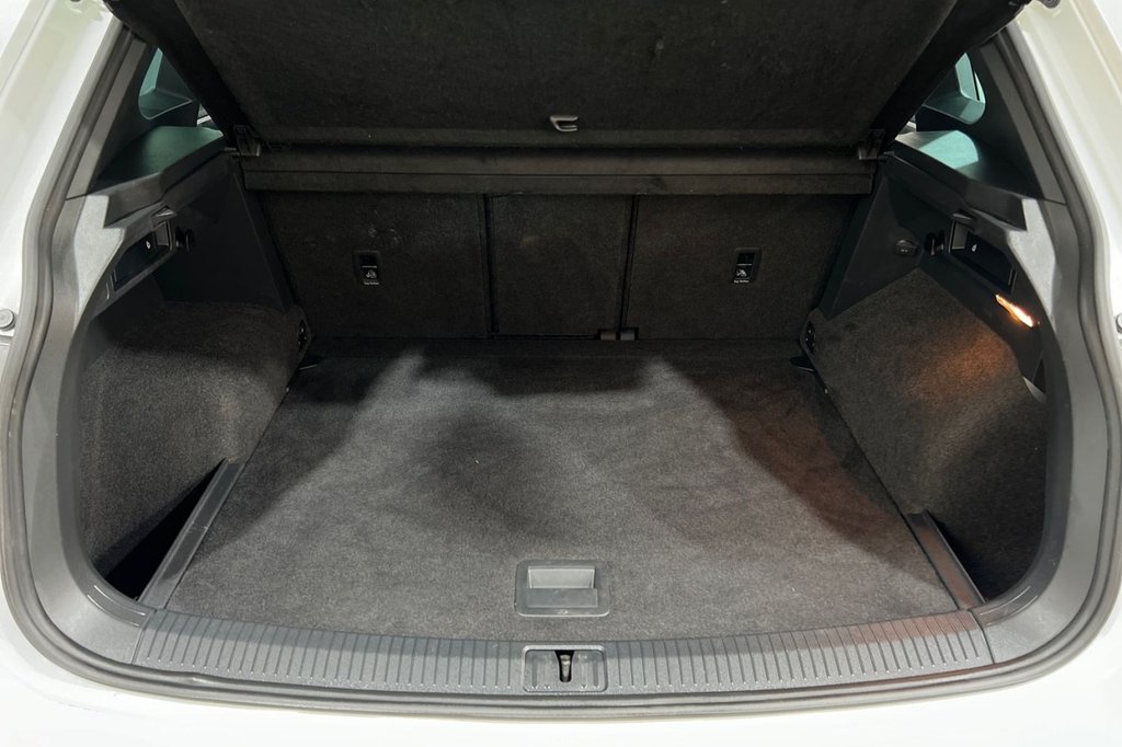 Used Volkswagen Tiguan 2018 for sale - 77451939: Photo 48