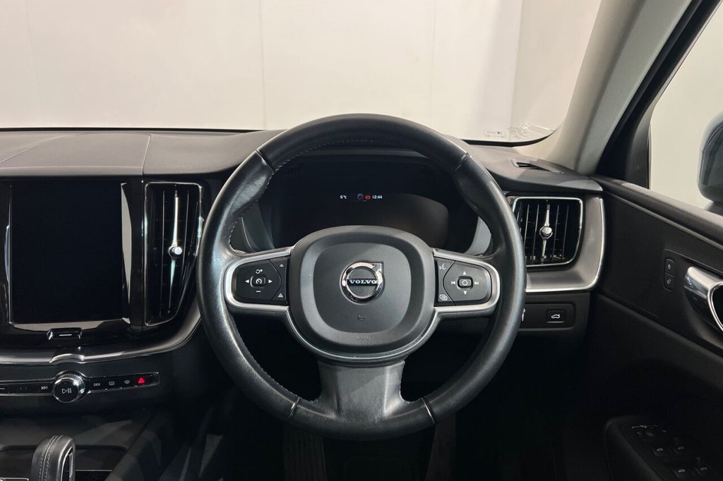Used Volvo XC60 2020 for sale - 76582377: Photo 23
