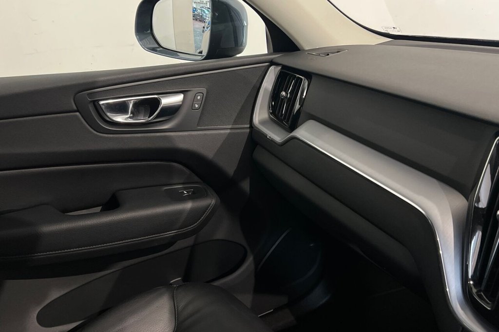 Used Volvo XC60 2020 for sale - 76582377: Photo 34