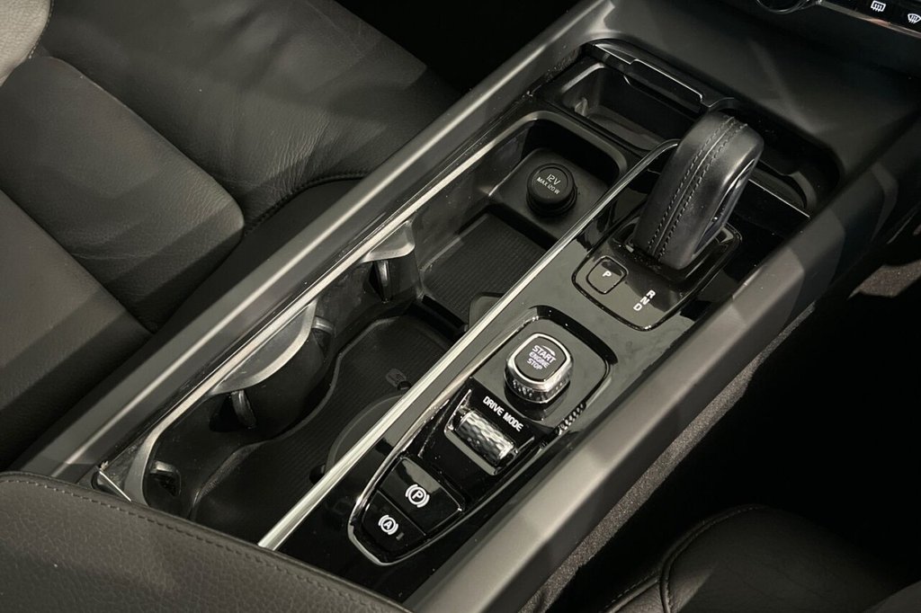 Used Volvo XC60 2020 for sale - 76582377: Photo 36