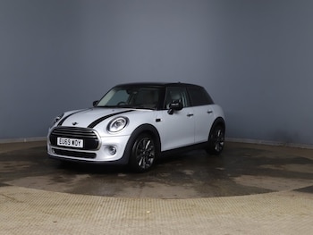 Used MINI Hatch 2019 for sale - 76547158: Photo