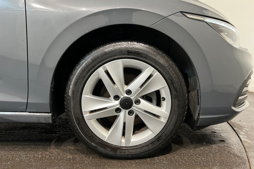 Used Volkswagen Golf 2022 for sale - 76380127: Photo 14