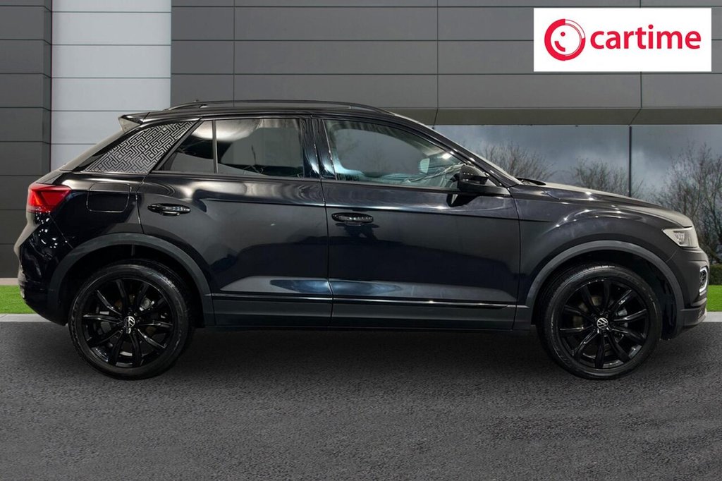 Used Volkswagen T-Roc 2021 for sale - 76962191: Photo 2