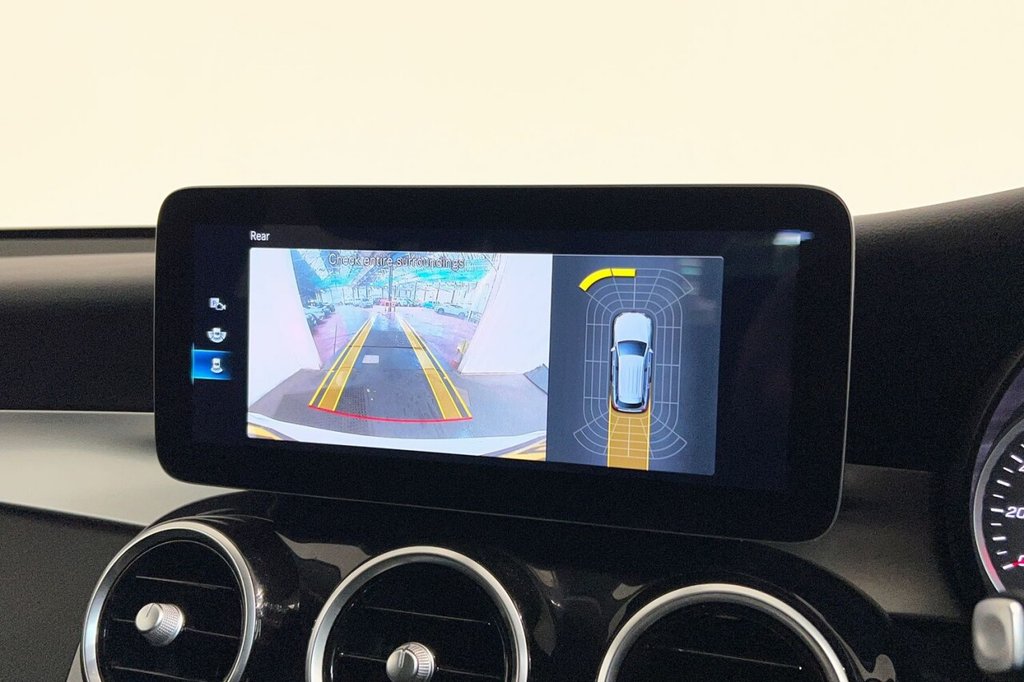 Used Mercedes-Benz GLC 2020 for sale - 76867788: Photo 16