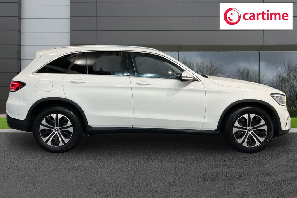 Used Mercedes-Benz GLC 2020 for sale - 76867788: Photo 2