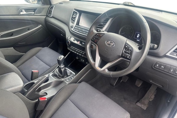 Used Hyundai TUCSON 2018 for sale - 76266619: Photo 9