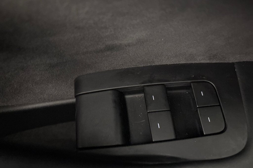 Used Tesla Model Y 2022 for sale - 77356717: Photo 23