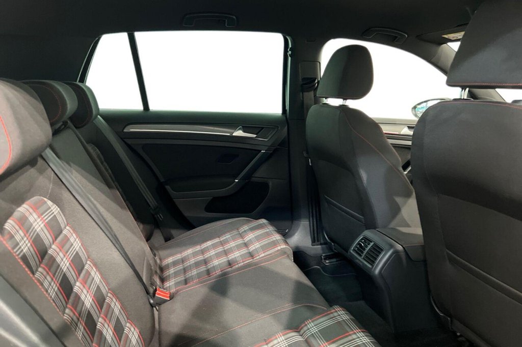 Used Volkswagen Golf 2019 for sale - 78136913: Photo 10