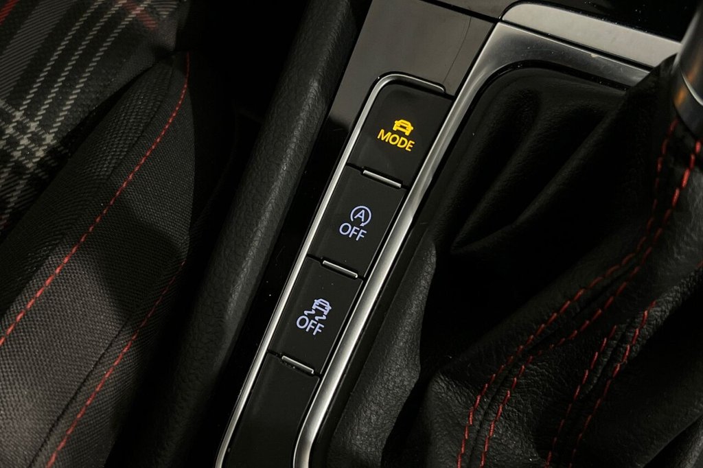 Used Volkswagen Golf 2019 for sale - 78136913: Photo 23