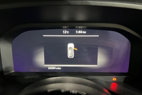 Used Nissan Qashqai 2021 for sale - 76039637: Photo 14