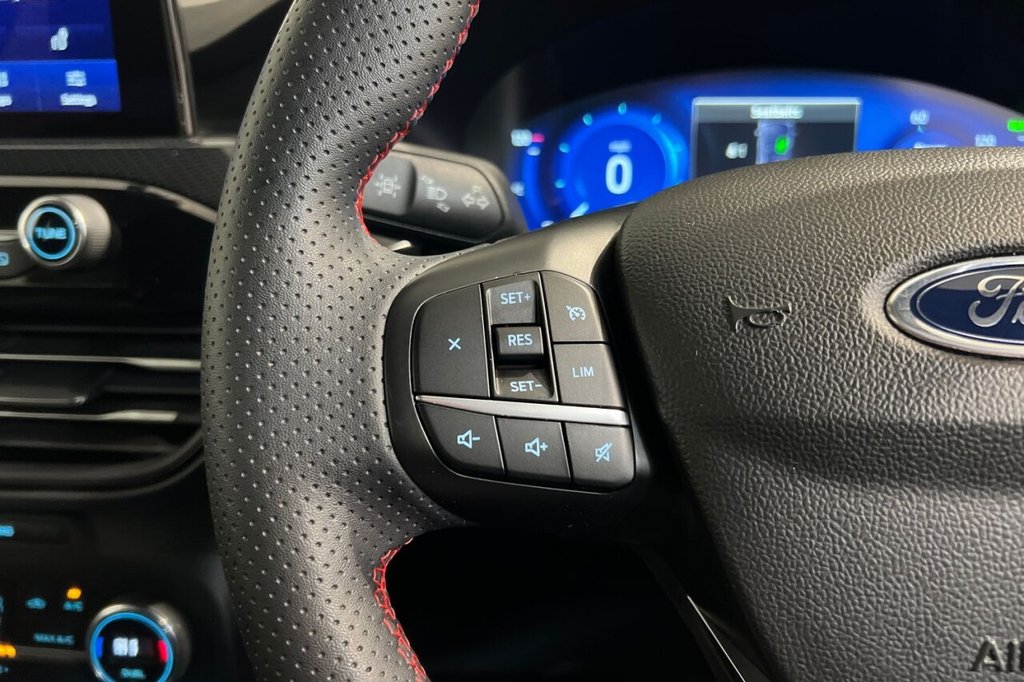 Used Ford Kuga 2022 for sale - 76203352: Photo 26