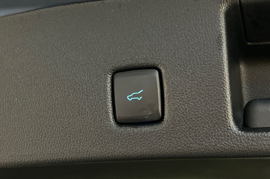 Used Ford Kuga 2022 for sale - 76203352: Photo 45