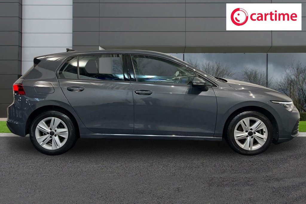 Used Volkswagen Golf 2022 for sale - 77152984: Photo 2