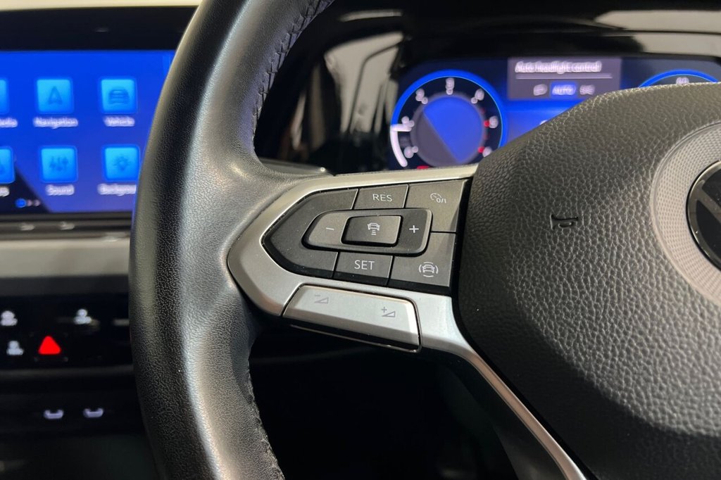 Used Volkswagen Golf 2022 for sale - 77152984: Photo 24