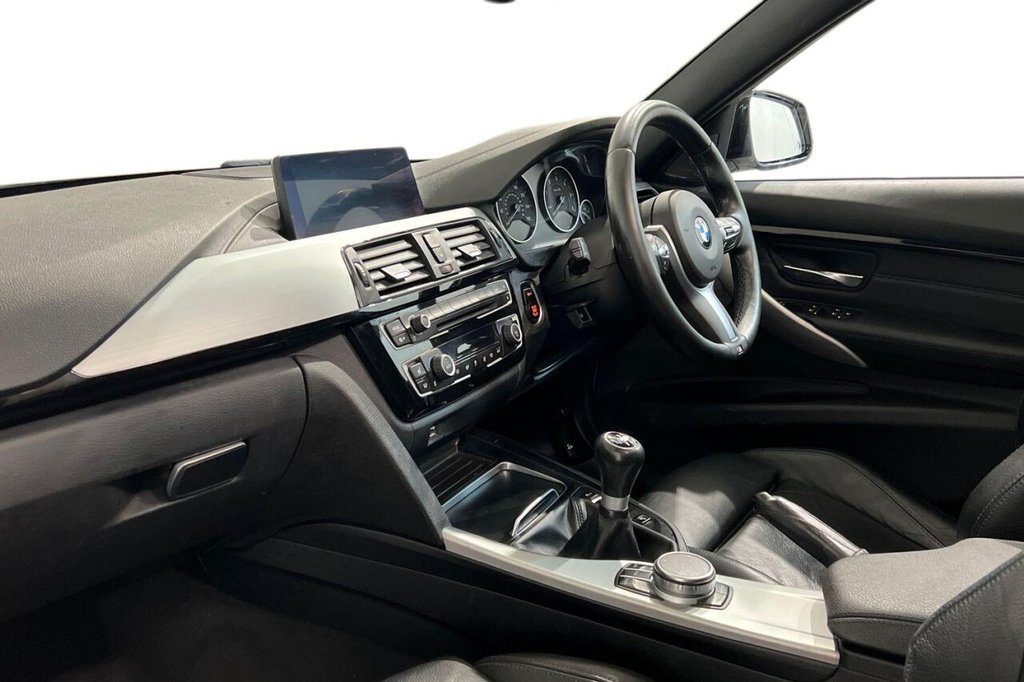 Used BMW 3 Series 2019 for sale - 77111013: Photo 11