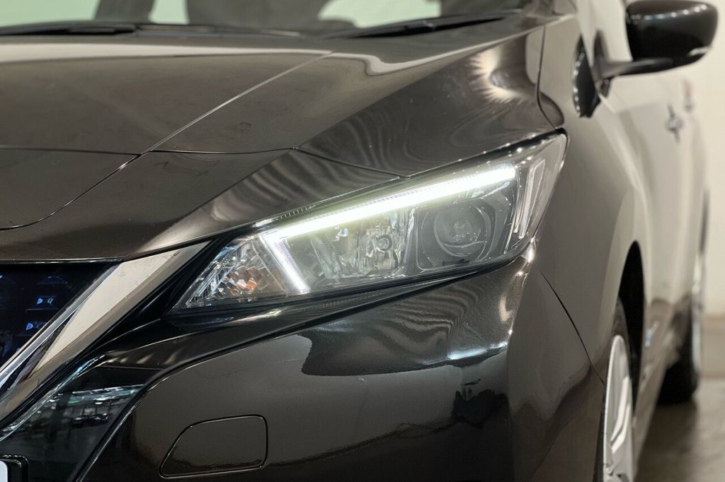 Used Nissan Leaf 2018 for sale - 77631647: Photo 16