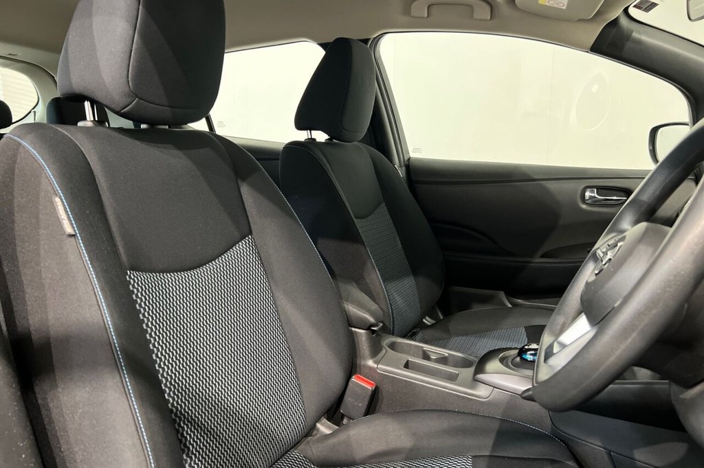 Used Nissan Leaf 2018 for sale - 77631647: Photo 21