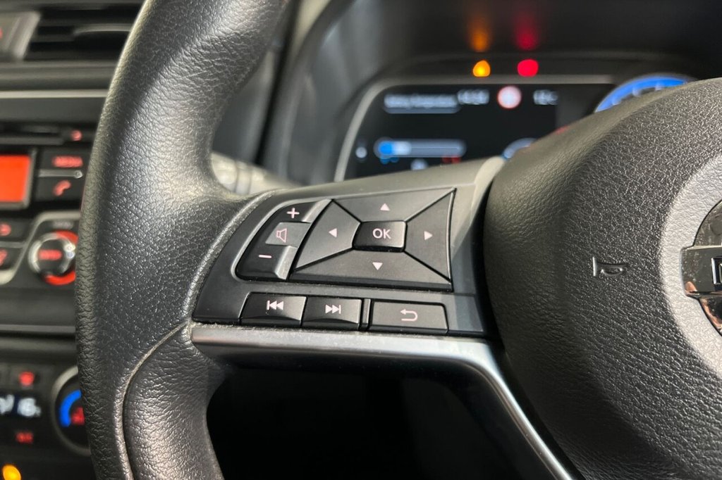 Used Nissan Leaf 2018 for sale - 77631647: Photo 24