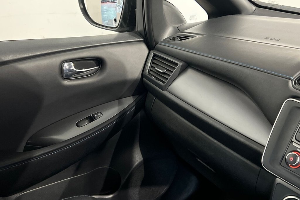 Used Nissan Leaf 2018 for sale - 77631647: Photo 31