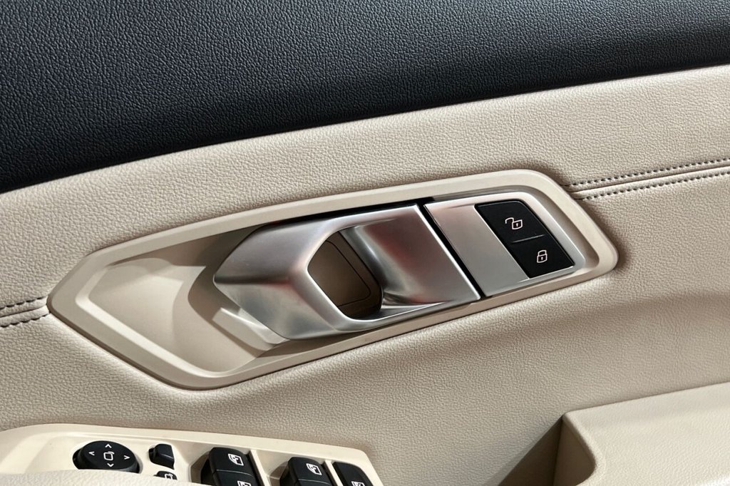 Used BMW 3 Series 2020 for sale - 76454291: Photo 38