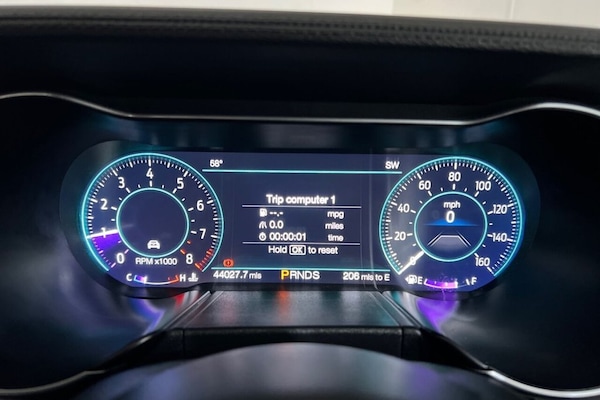 Used Ford Mustang 2020 for sale - 76154438: Photo 12