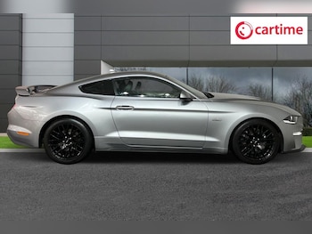 Used Ford Mustang 2020 for sale - 76154438: Photo 2
