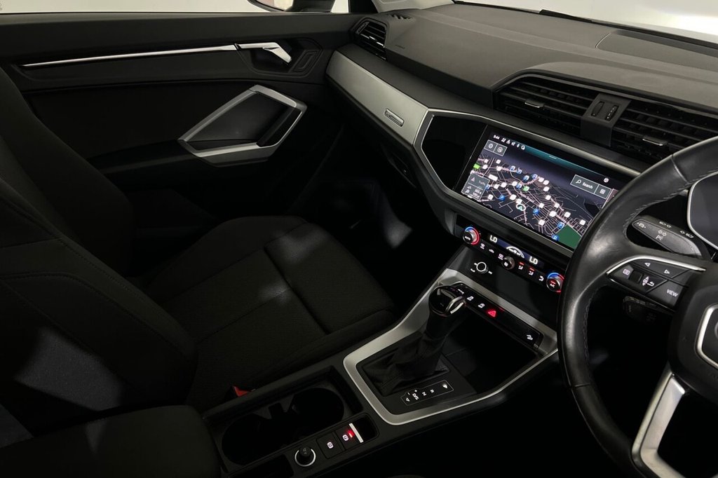 Used Audi Q3 2021 for sale - 77048676: Photo 33