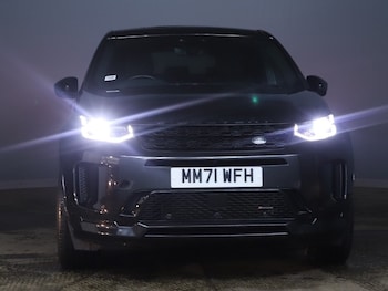 Used Land Rover Discovery Sport 2022 for sale - 76868075: Photo