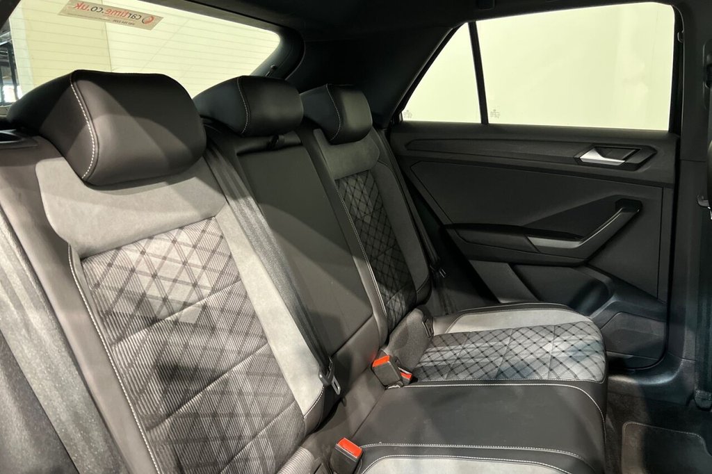 Used Volkswagen T-Roc 2024 for sale - 77966678: Photo 22