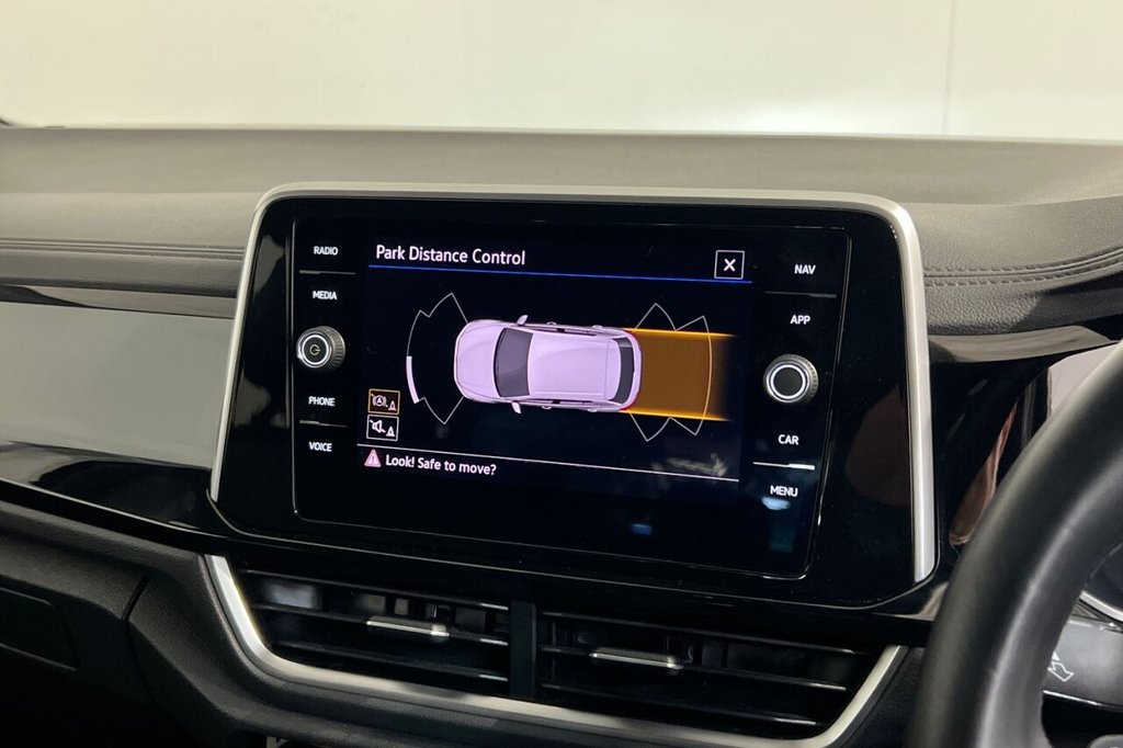 Used Volkswagen T-Roc 2024 for sale - 77966678: Photo 28