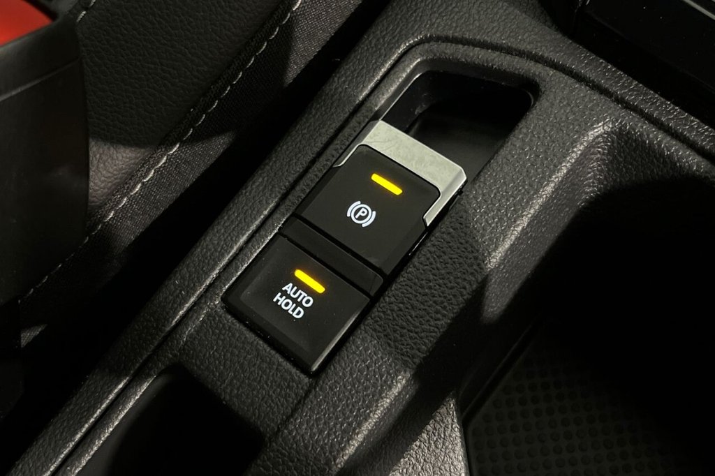 Used Volkswagen T-Roc 2024 for sale - 77966678: Photo 36