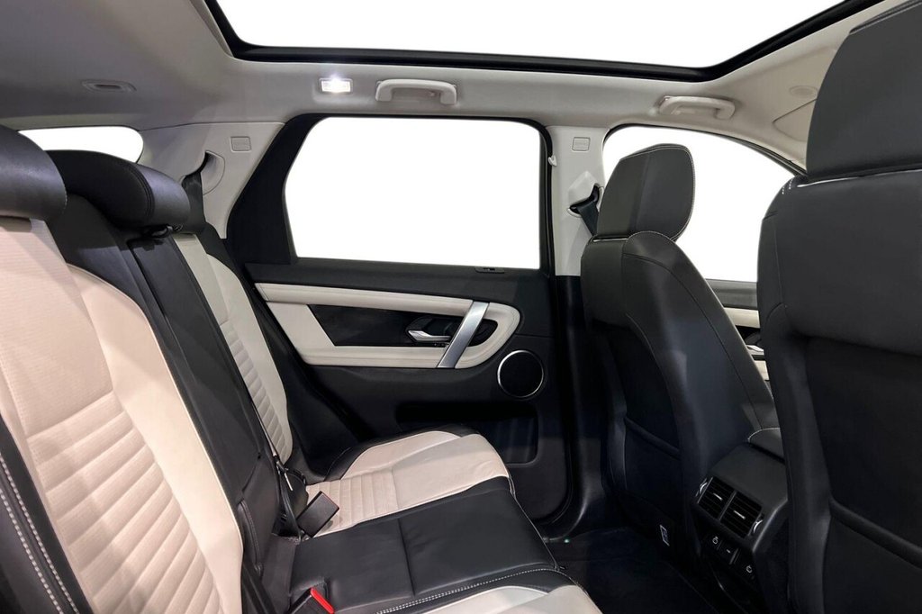 Used Land Rover Discovery Sport 2021 for sale - 76327878: Photo 10