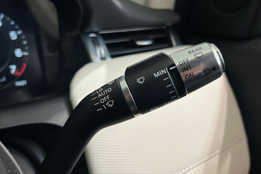 Used Land Rover Discovery Sport 2021 for sale - 76327878: Photo 29