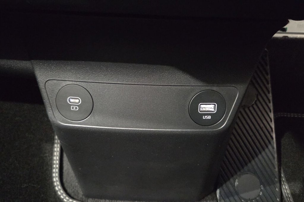 Used Kia EV6 2022 for sale - 76338555: Photo 42