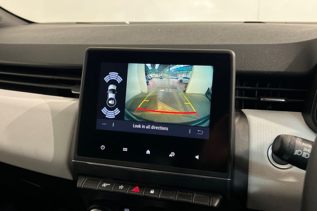 Used Renault Clio 2022 for sale - 78097196: Photo 16