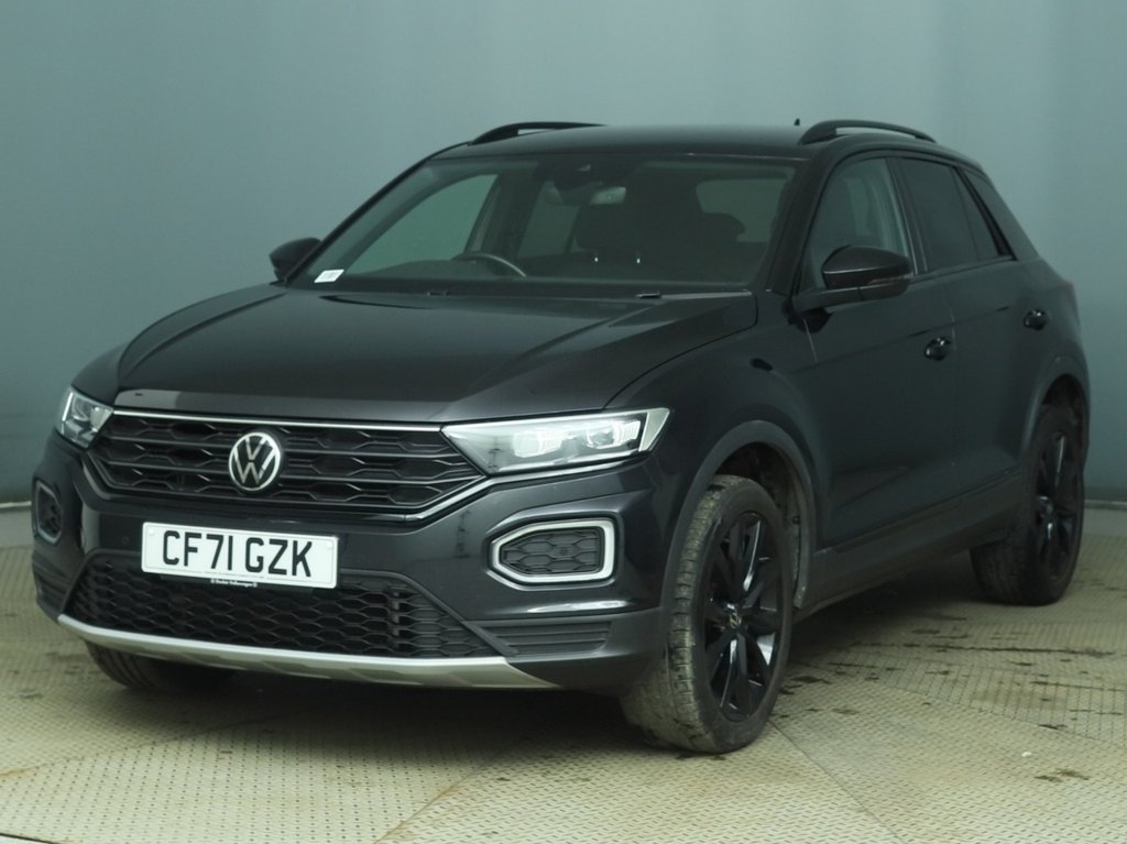 Used Volkswagen T-Roc 2021 for sale - 76841673: Photo 3