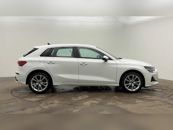 Used Audi A3 2024 for sale - 77111016: Photo