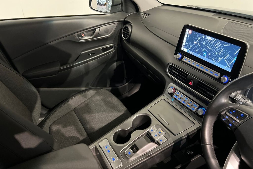 Used Hyundai KONA 2020 for sale - 77588234: Photo 33