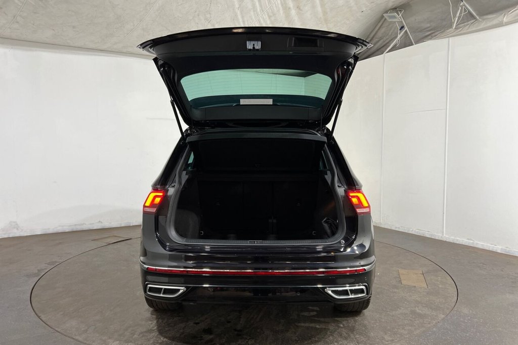 Used Volkswagen Tiguan 2021 for sale - 76558759: Photo 42