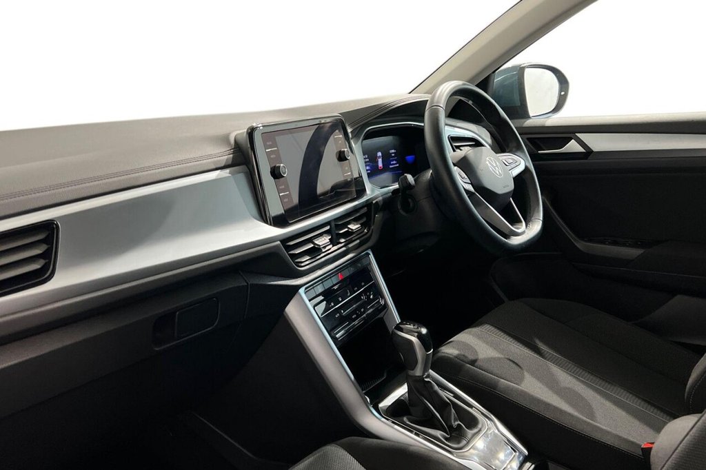 Used Volkswagen T-Roc 2023 for sale - 78199970: Photo 11