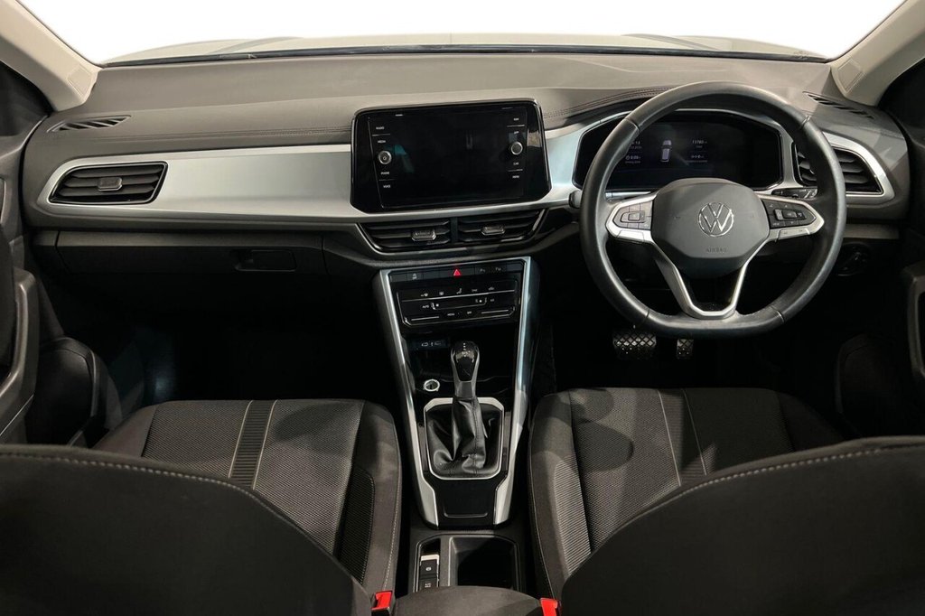 Used Volkswagen T-Roc 2023 for sale - 78199970: Photo 12