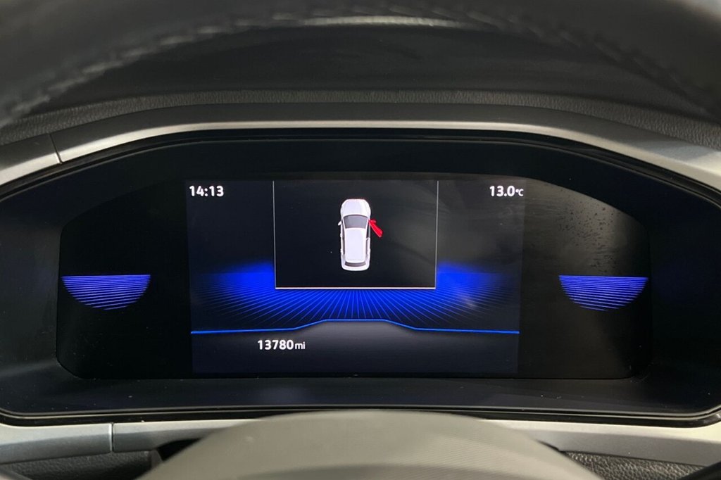 Used Volkswagen T-Roc 2023 for sale - 78199970: Photo 15