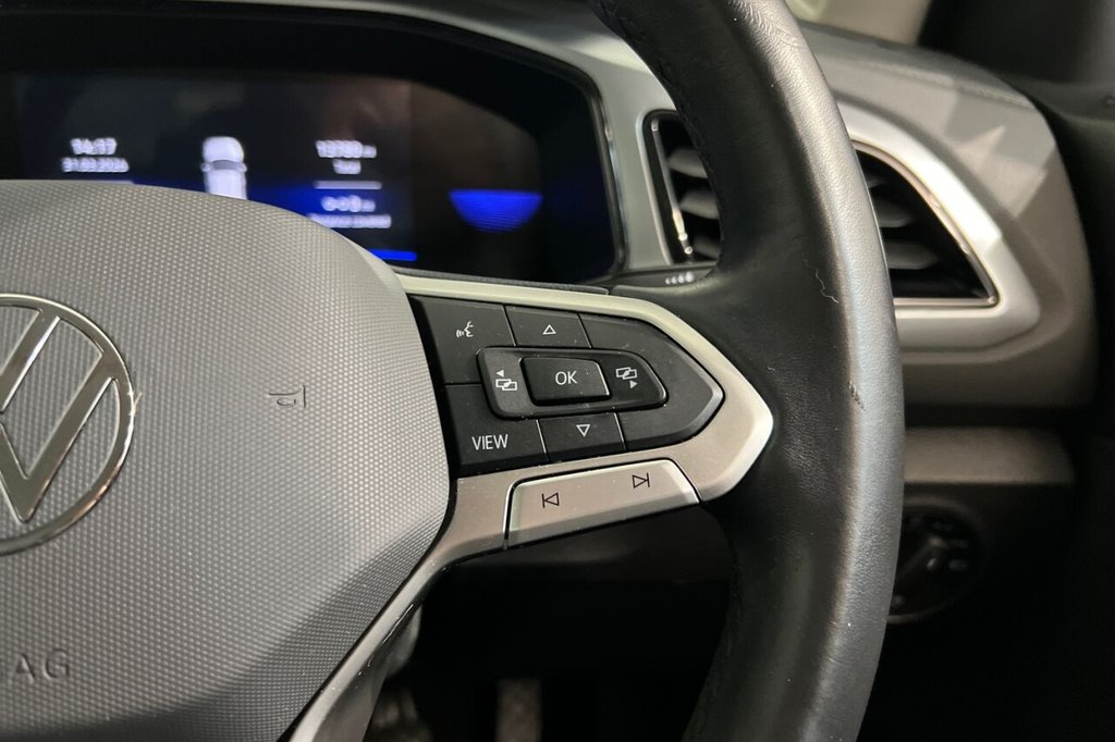 Used Volkswagen T-Roc 2023 for sale - 78199970: Photo 25