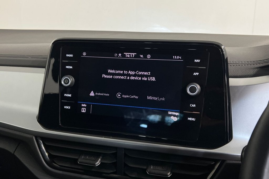 Used Volkswagen T-Roc 2023 for sale - 78199970: Photo 29