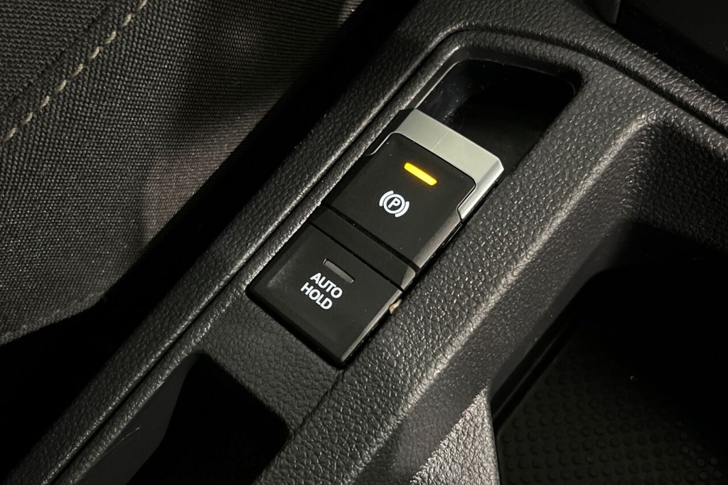 Used Volkswagen T-Roc 2023 for sale - 78199970: Photo 33