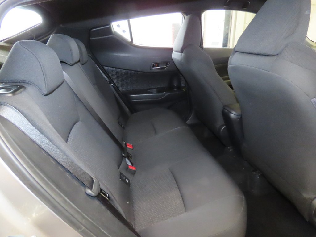 Used Toyota C-HR 2018 for sale - 78082954: Photo 6