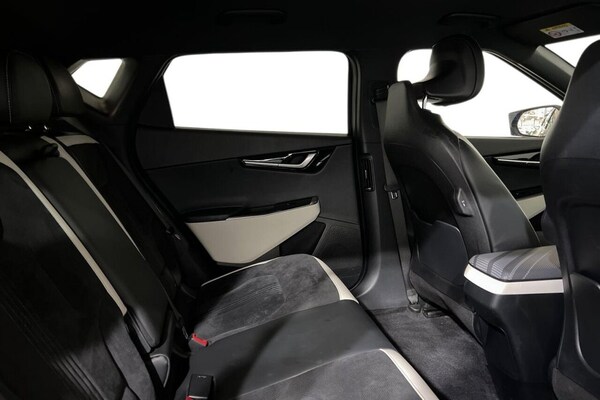 Used Kia EV6 2022 for sale - 76039218: Photo 10