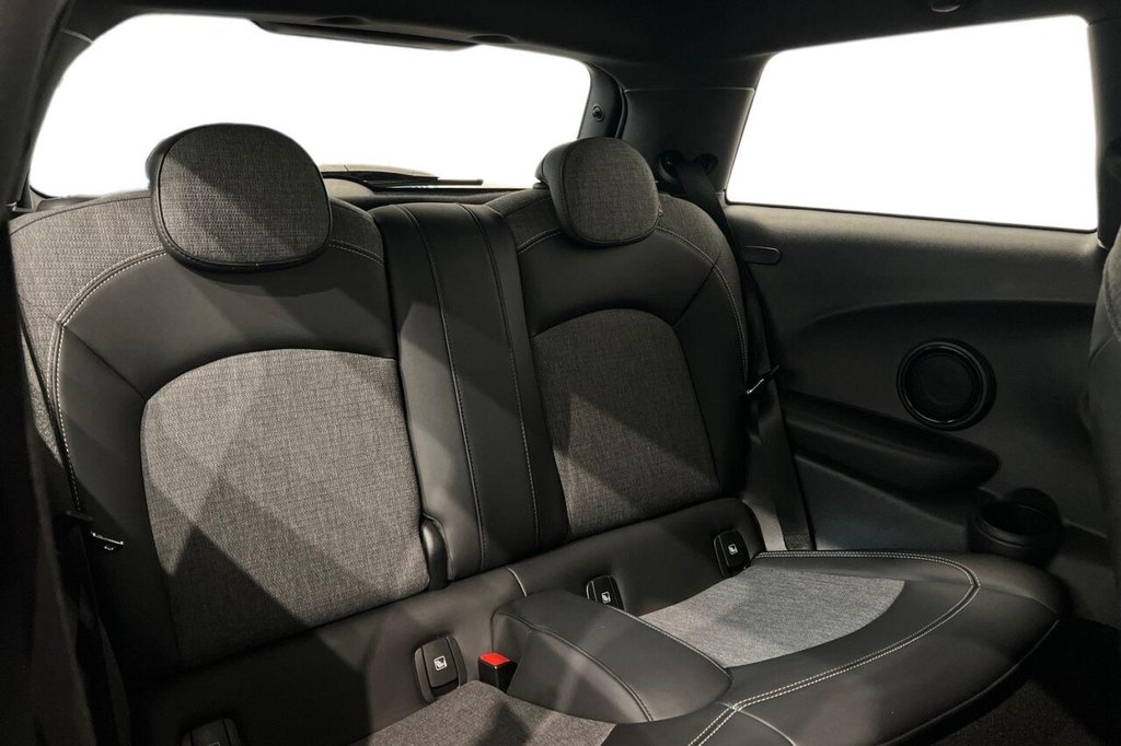 Used MINI Electric Hatch 2023 for sale - 77372906: Photo 10